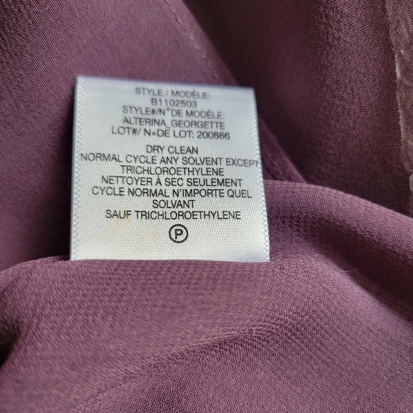 Theory 100 % Silk Peasant Alterina Purple Blouse Size M - Picture 8 of 8